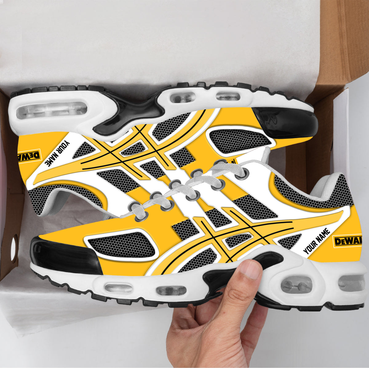 [LIMITED EDITION] Personalized DW Shoes QUY5491