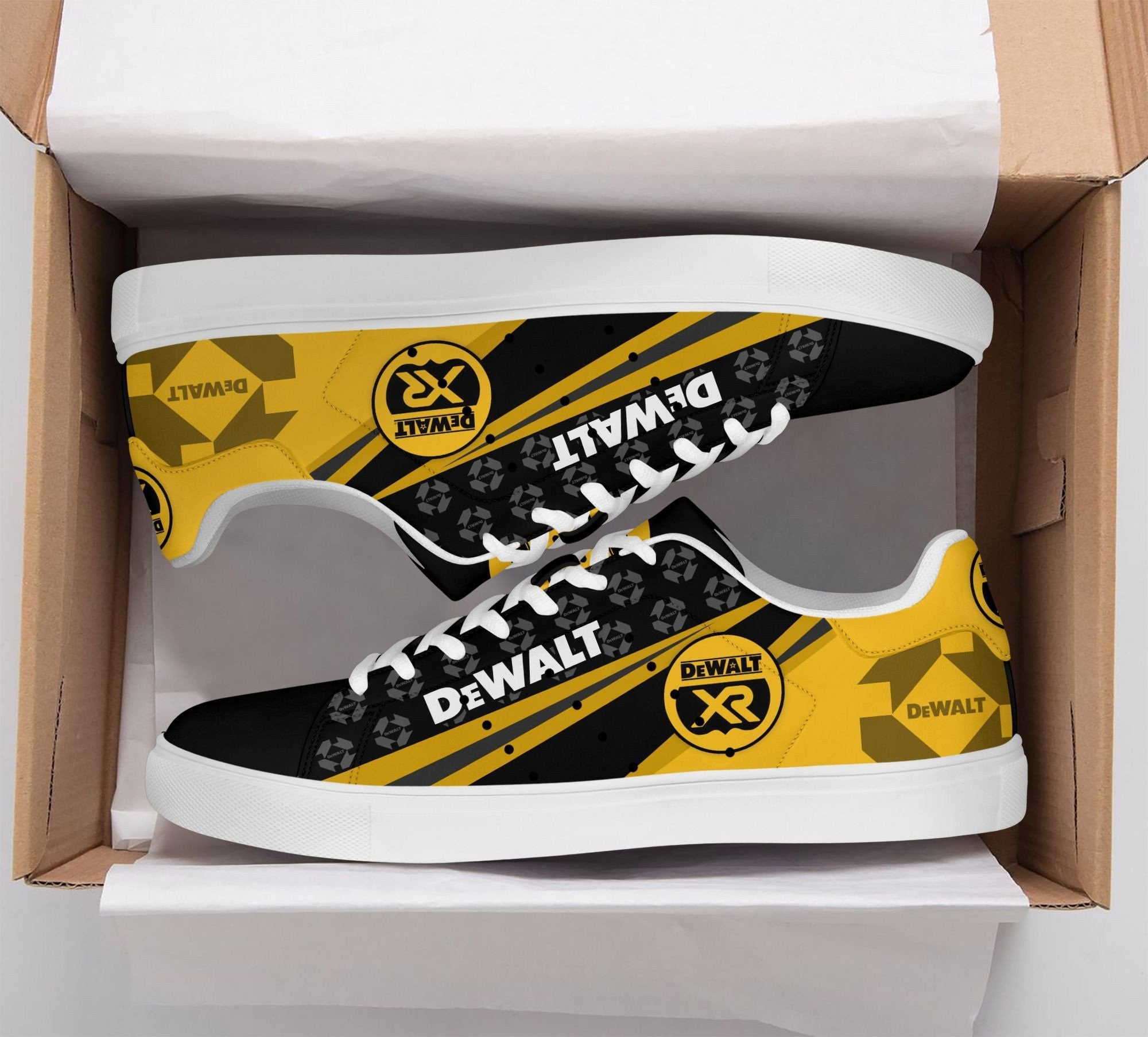 DW Custom Sneaker
